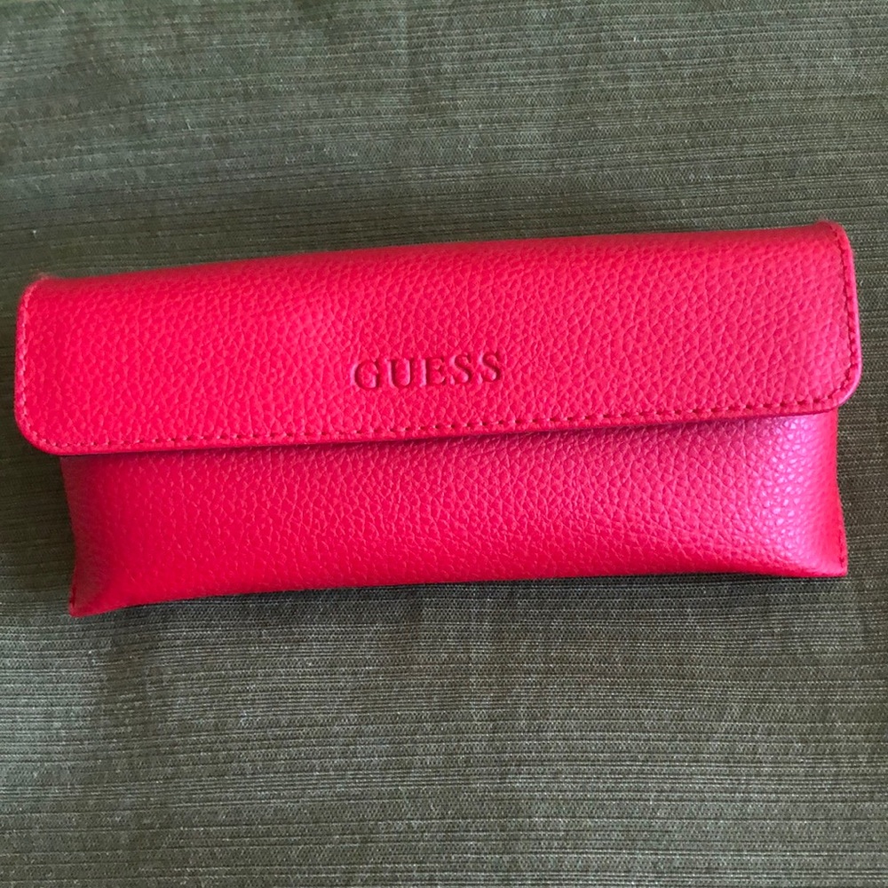 Guess Sunglass case, NWOT